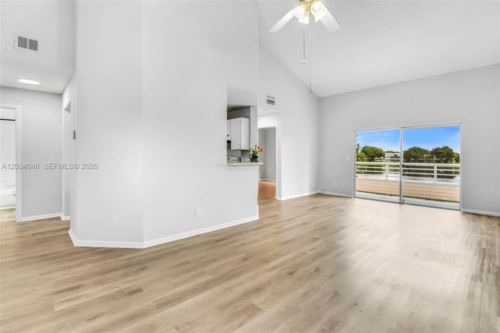 3433 NW 44th St # 203, Oakland Park FL 33309