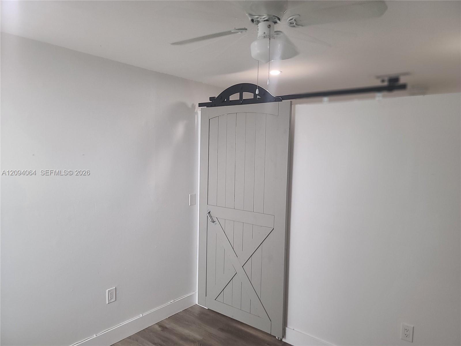 2862 SW 38th Ct Rear, Miami FL 33134 photo 2