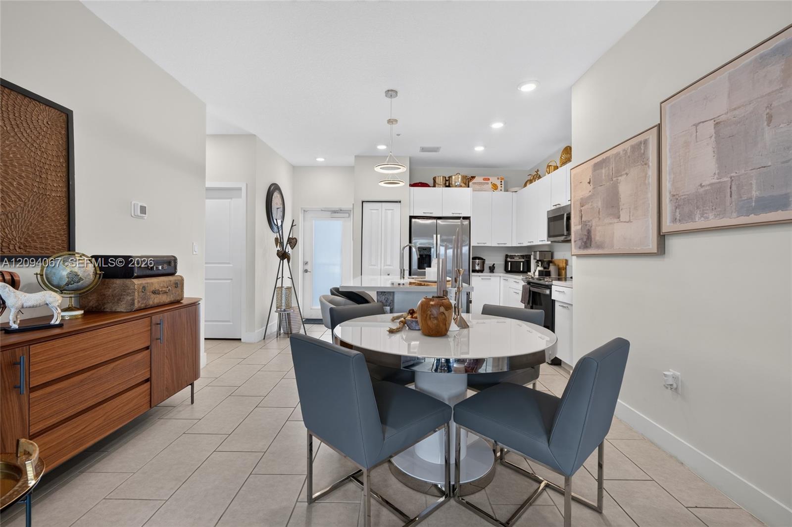 8167 NW 41st St # 208, Doral FL 33166 photo 3