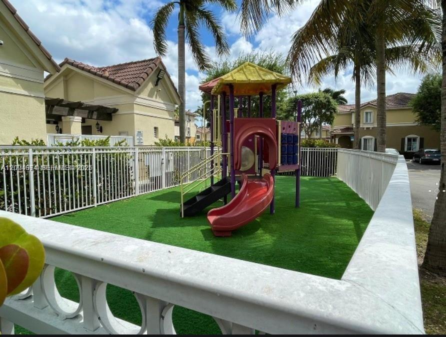 8874 W Flagler St # 101, Miami FL 33174 photo 2