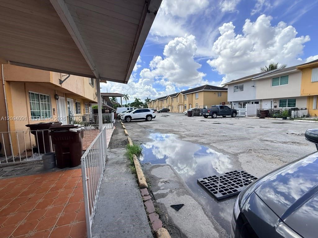 633 W 68th St # 633, Hialeah FL 33014 photo 2