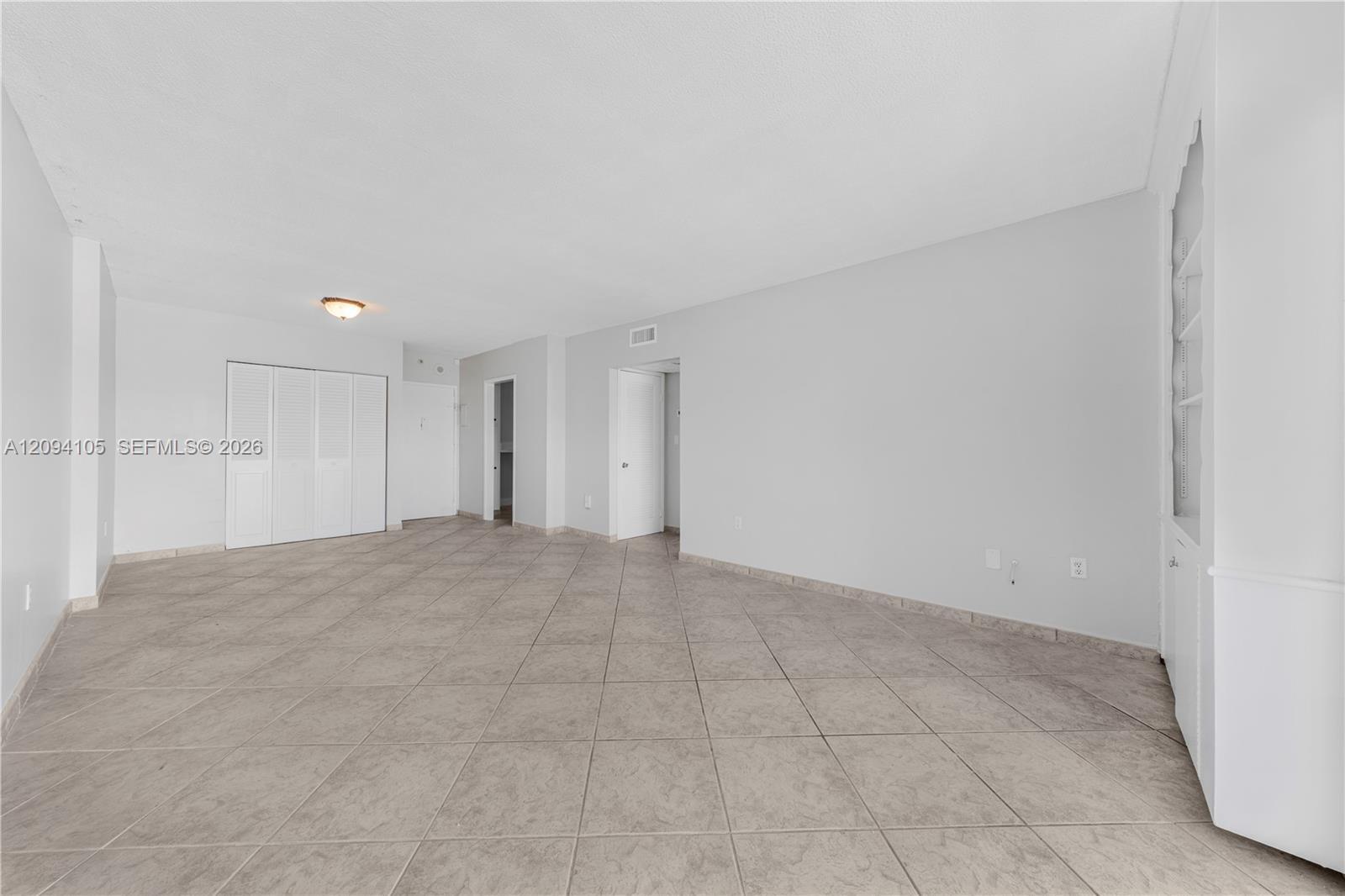 400 Kings Point Dr # 1427, Sunny Isles Beach FL 33160 photo 3