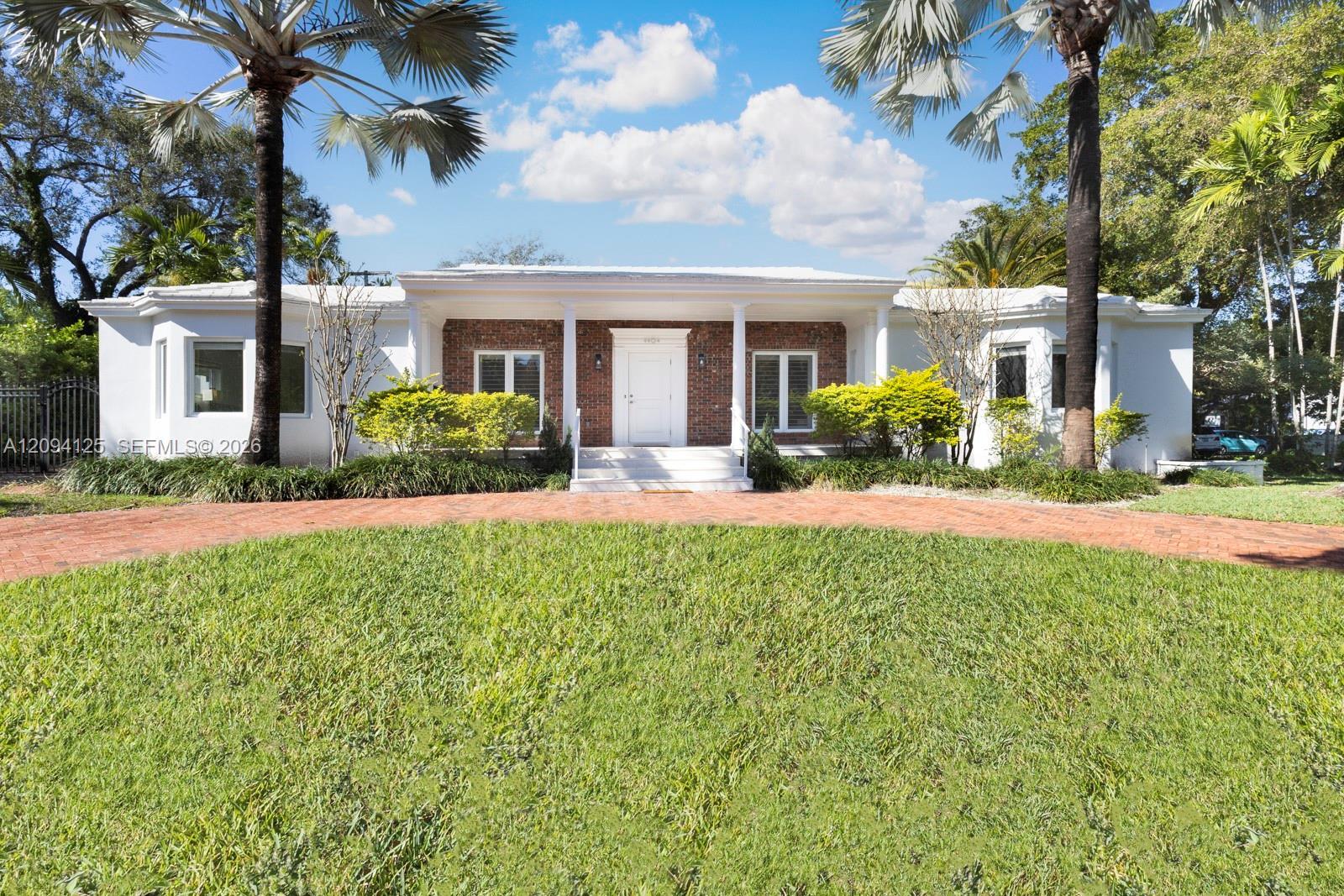 4404 Alhambra Cir, Coral Gables FL 33146 photo 3