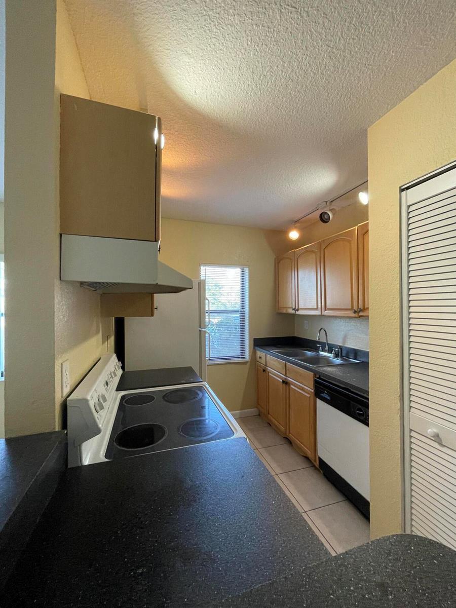 11626 NW 26th Court, Coral Springs FL 33065 photo 3