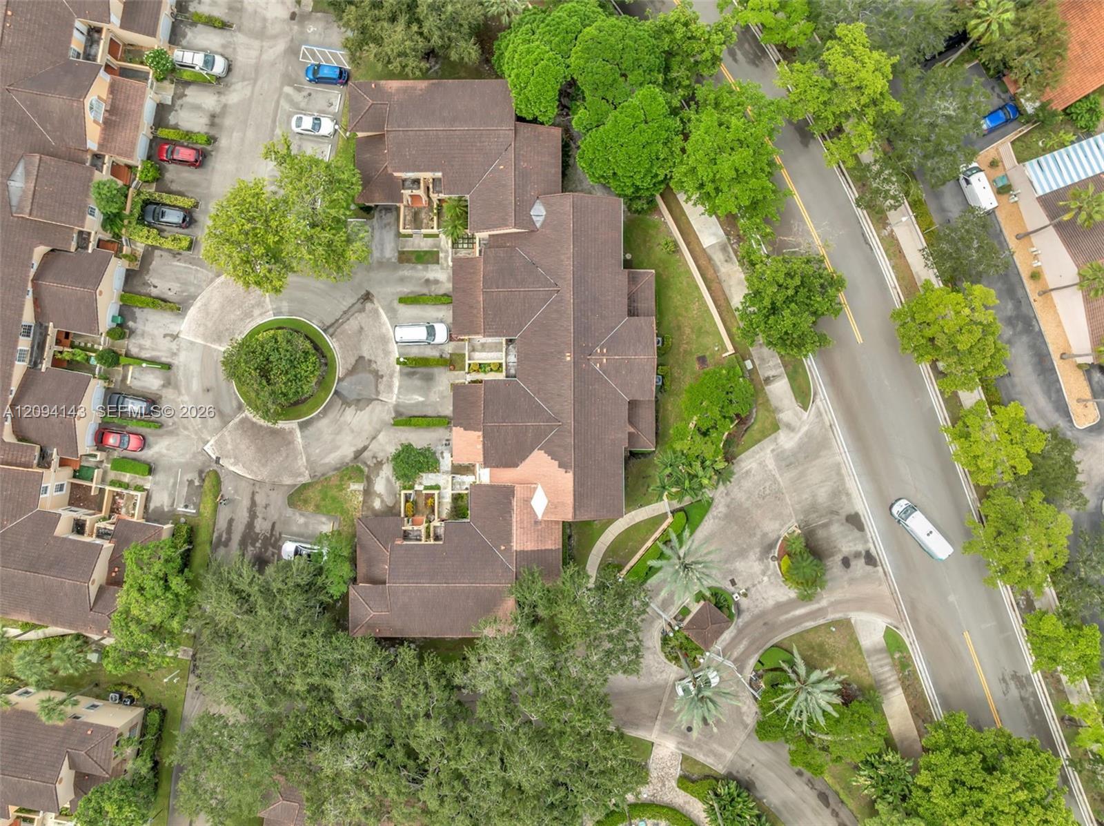 14611 Balgowan Rd # 1, Miami Lakes FL 33016 photo 3