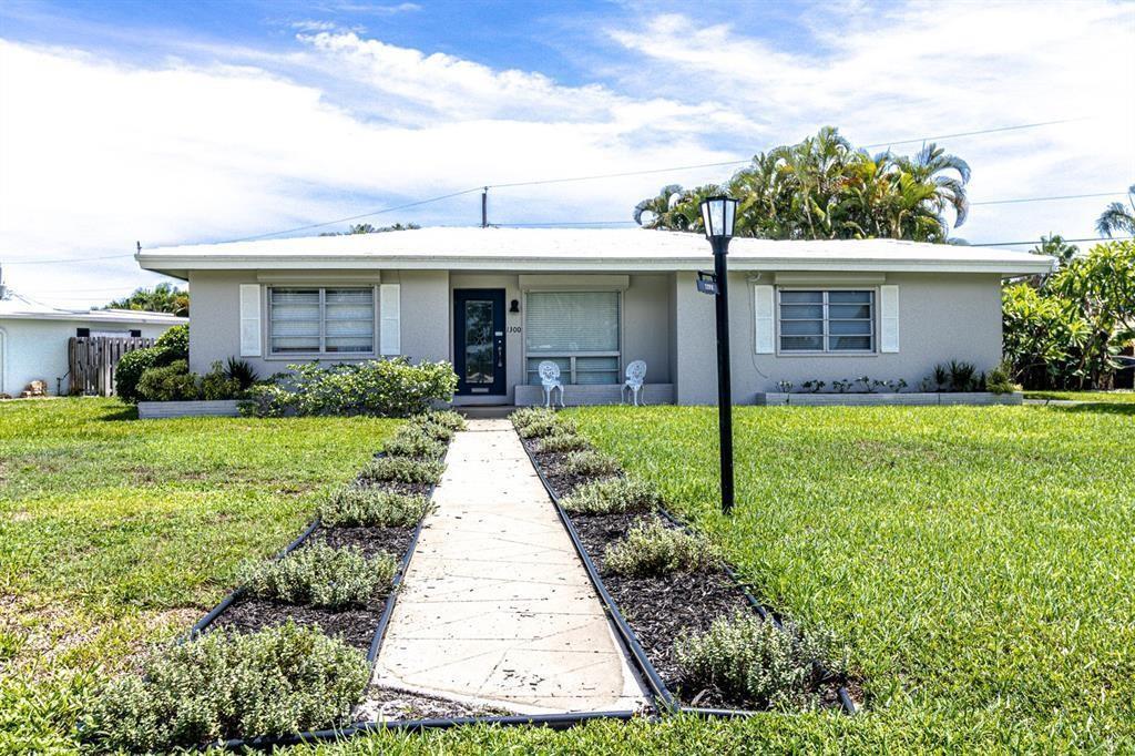 1300 SE 7TH Court, Deerfield Beach FL 33441 photo 2