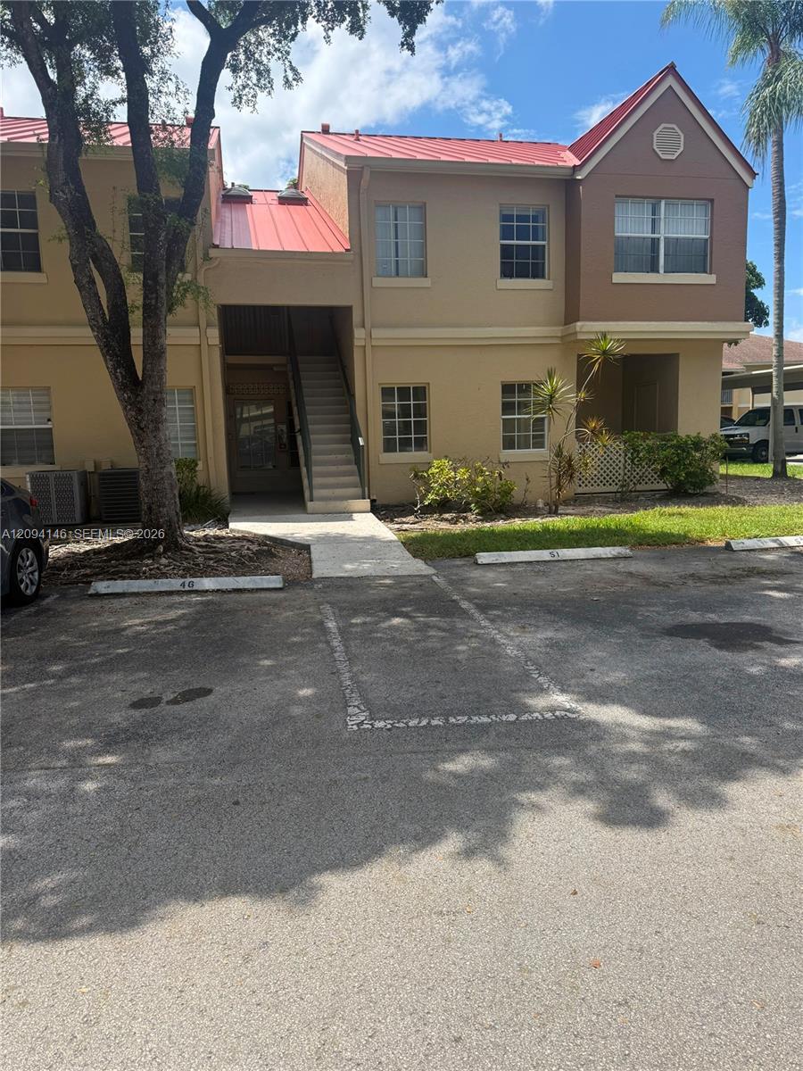 18310 NW 68th Ave # F, Hialeah FL 33015
