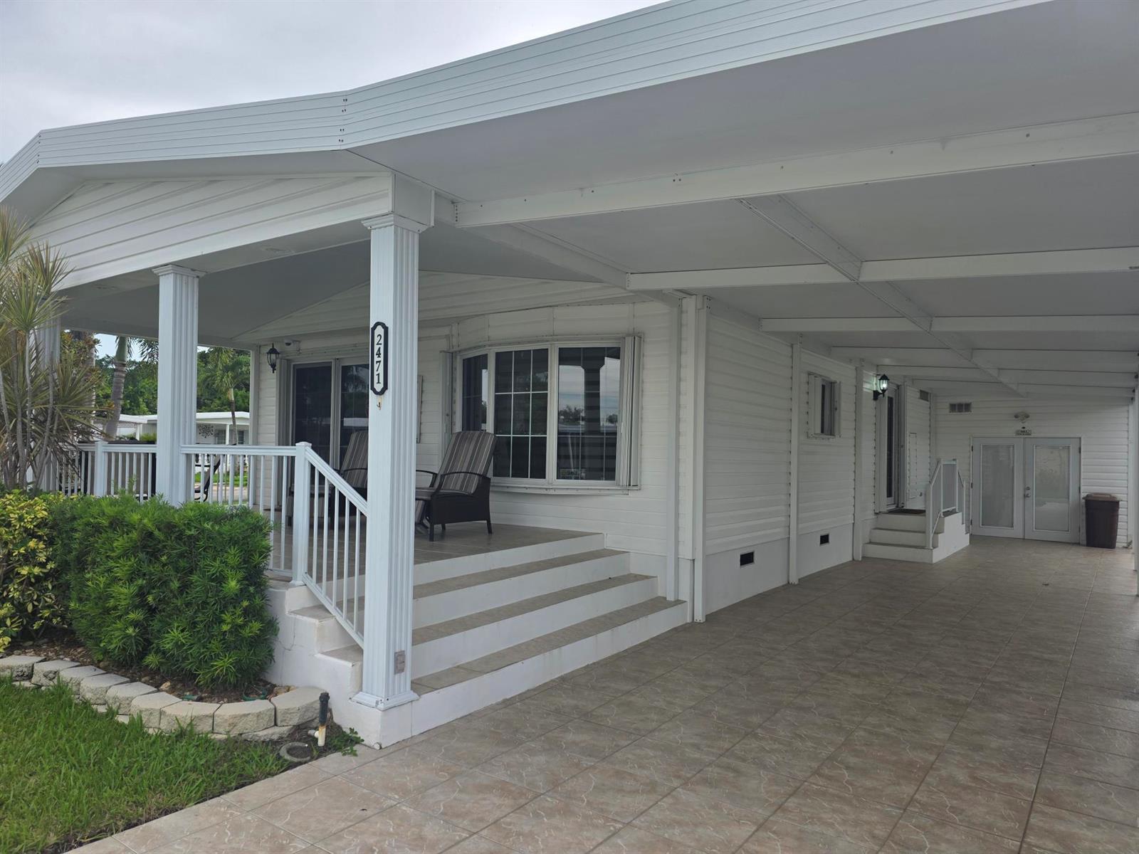 2471 SW 51ST Street, Dania Beach FL 33312 photo 3