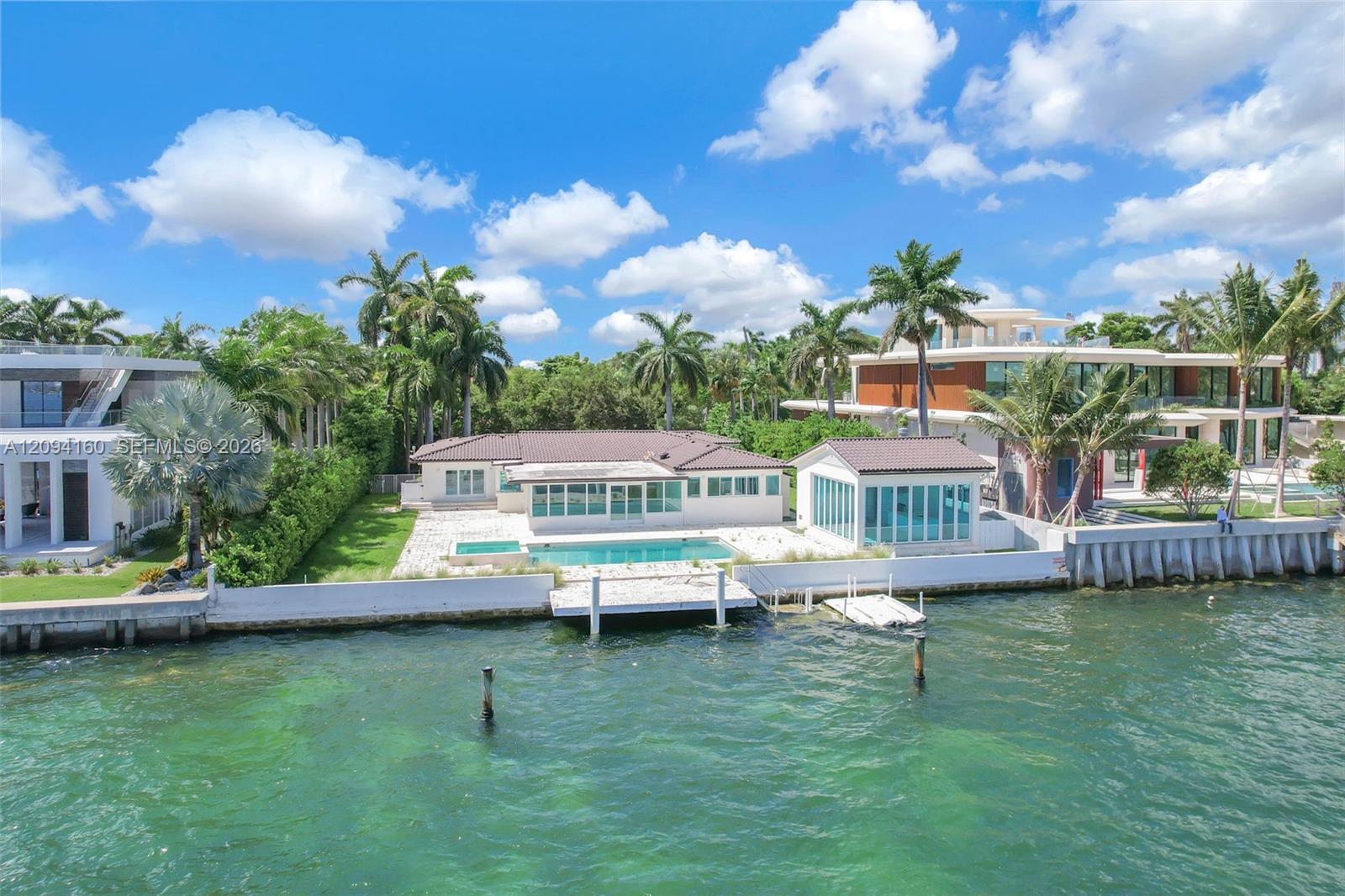 205 N Hibiscus Dr, Miami Beach FL 33139