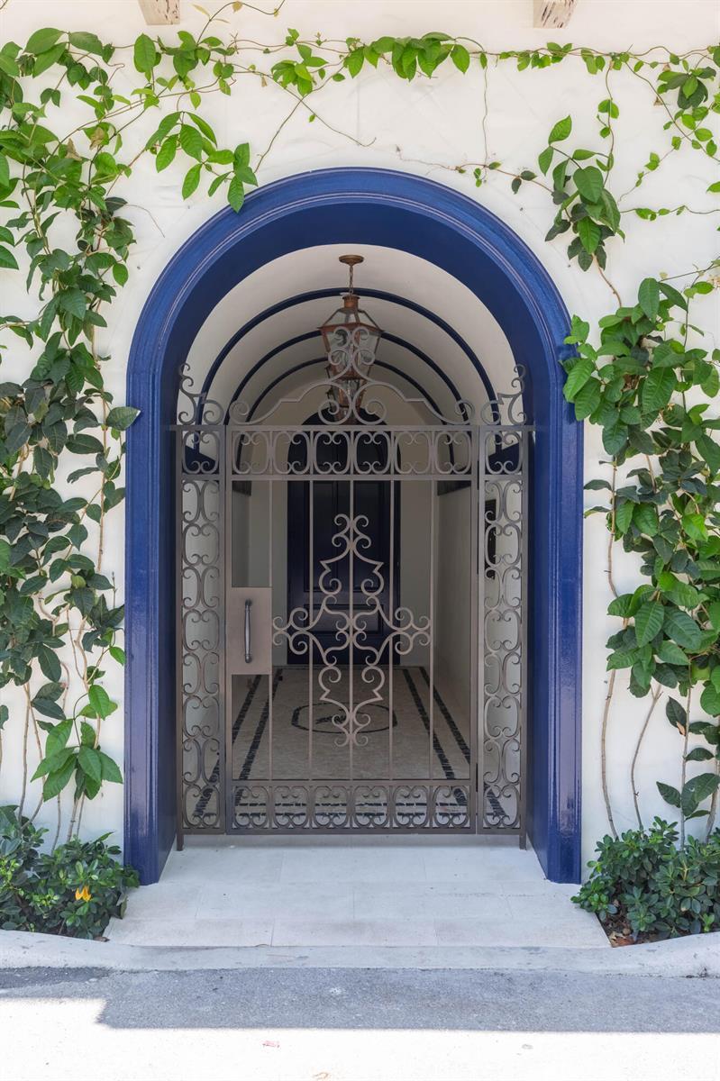 236 Phipps Plaza # 202, Palm Beach FL 33480 photo 4