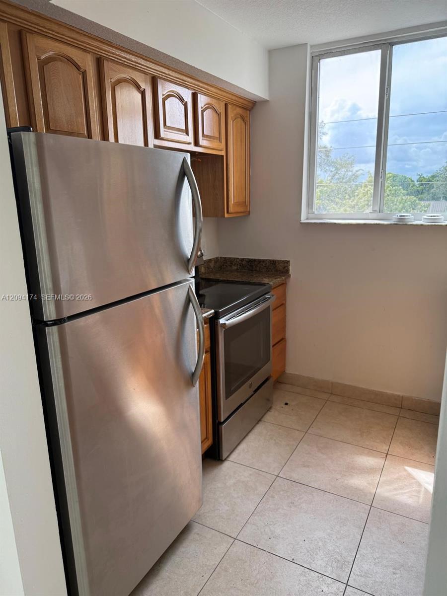 2647 NW 25th ave # 405, Miami FL 33142 photo 3