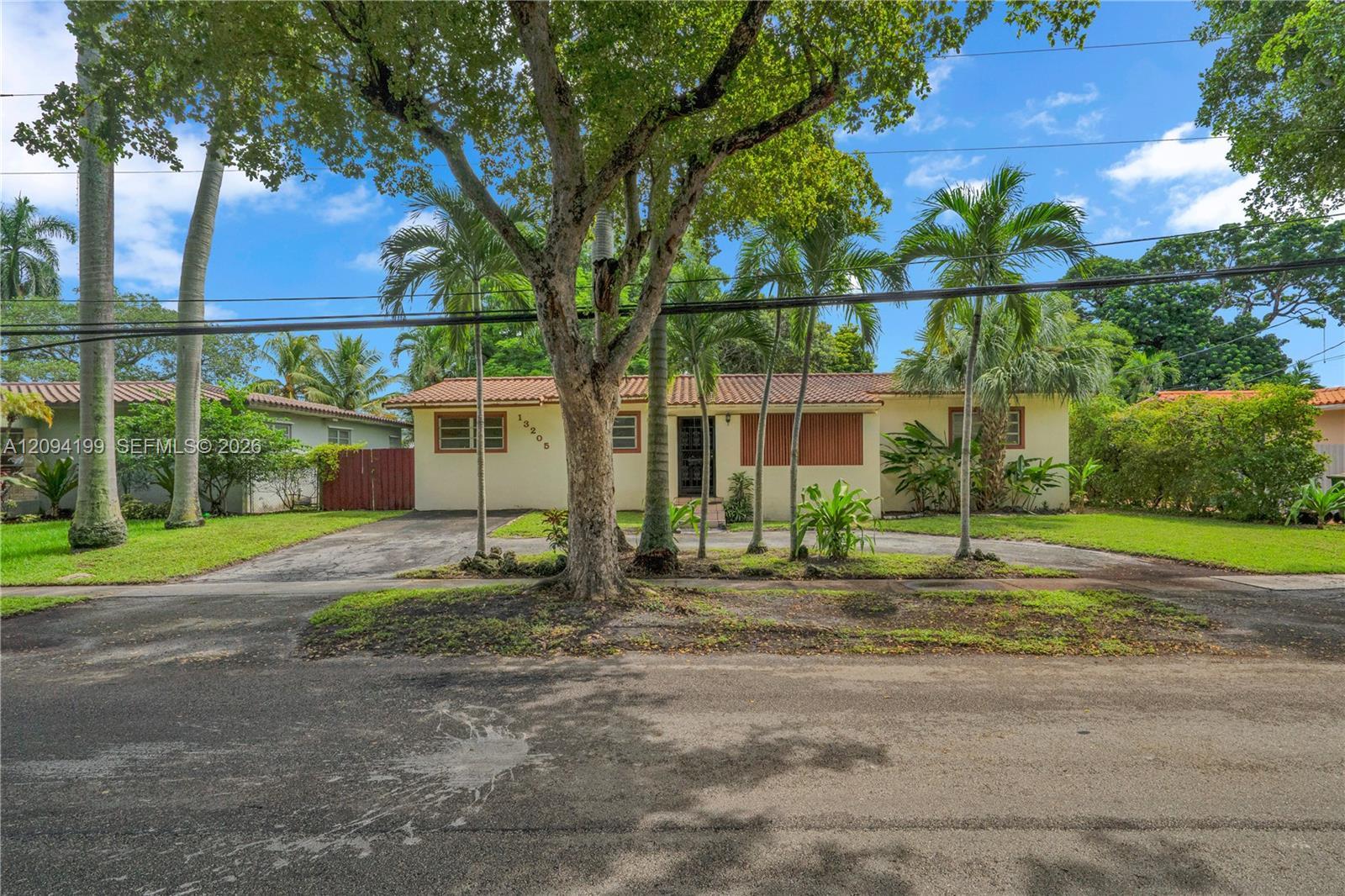 13205 NE 2nd Ave, North Miami FL 33161