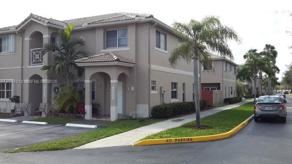 16620 NW 72nd Ct # 16620, Miami Lakes FL 33014 photo 2