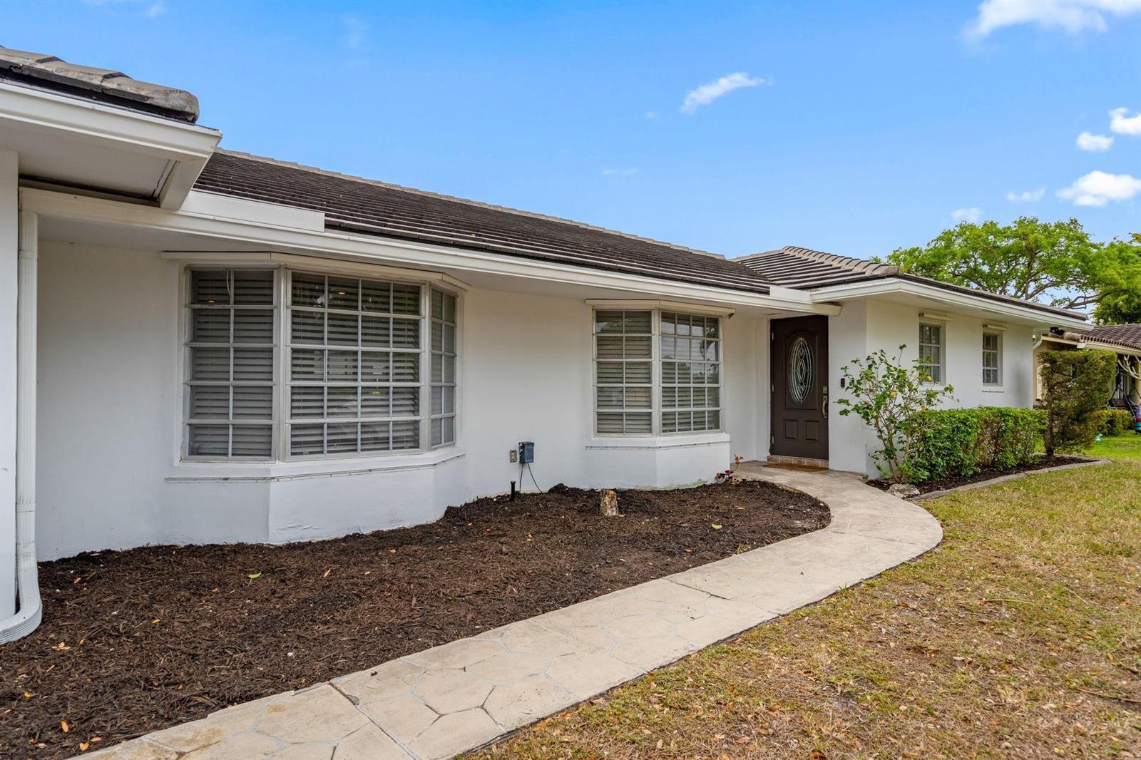10140 NW 37TH Street, Coral Springs FL 33065 photo 2