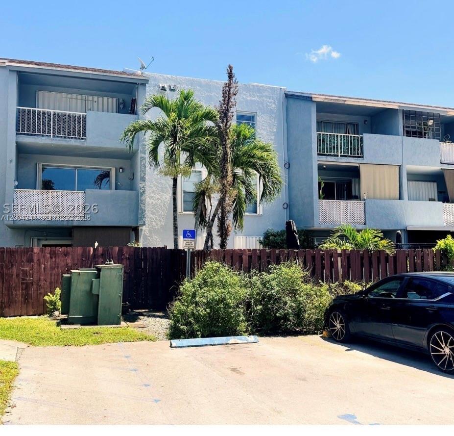 1725 W 60th St # F202, Hialeah FL 33012 photo 2