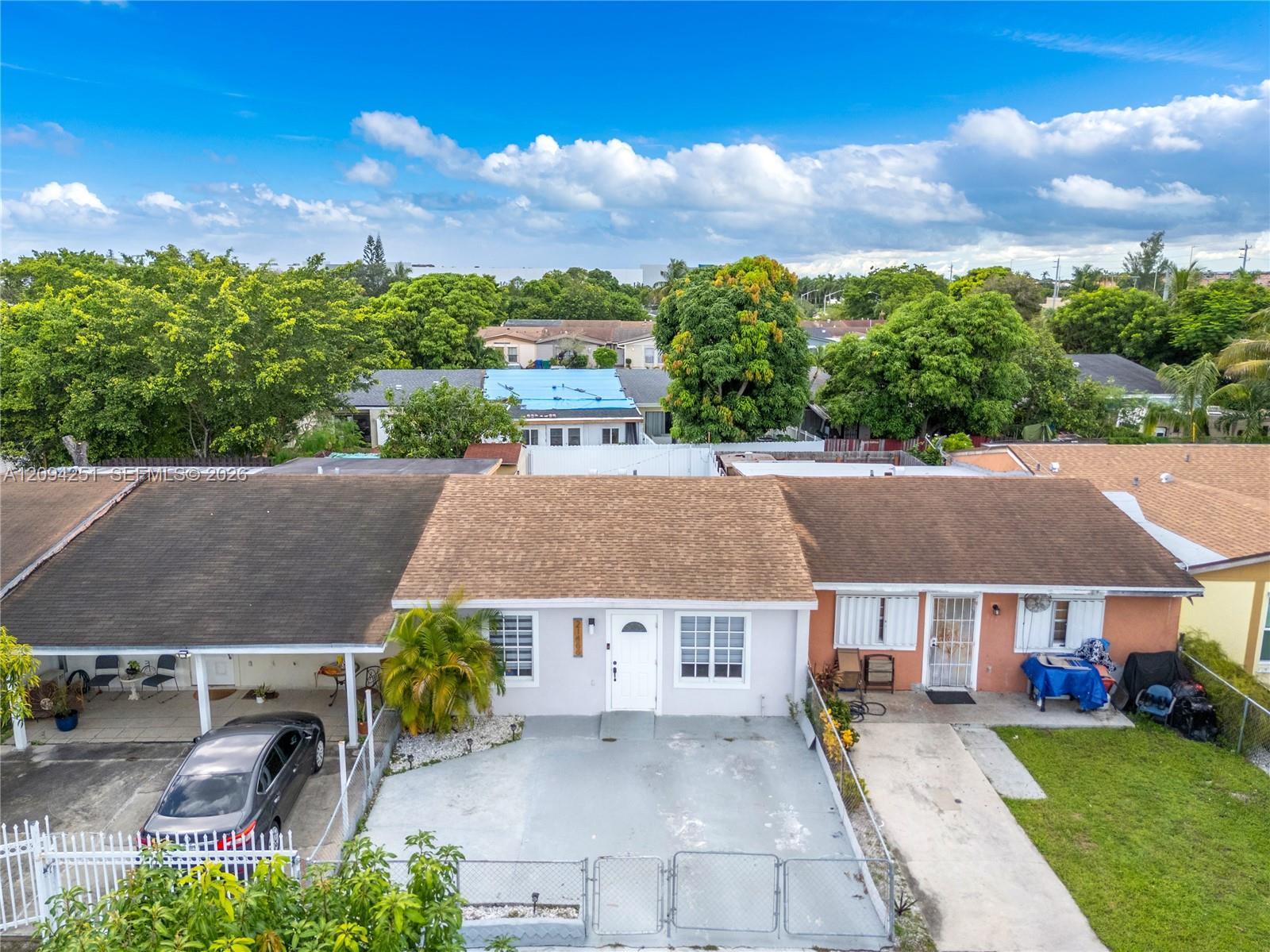 21466 NW 40th Cir Ct, Miami Gardens FL 33055 photo 2