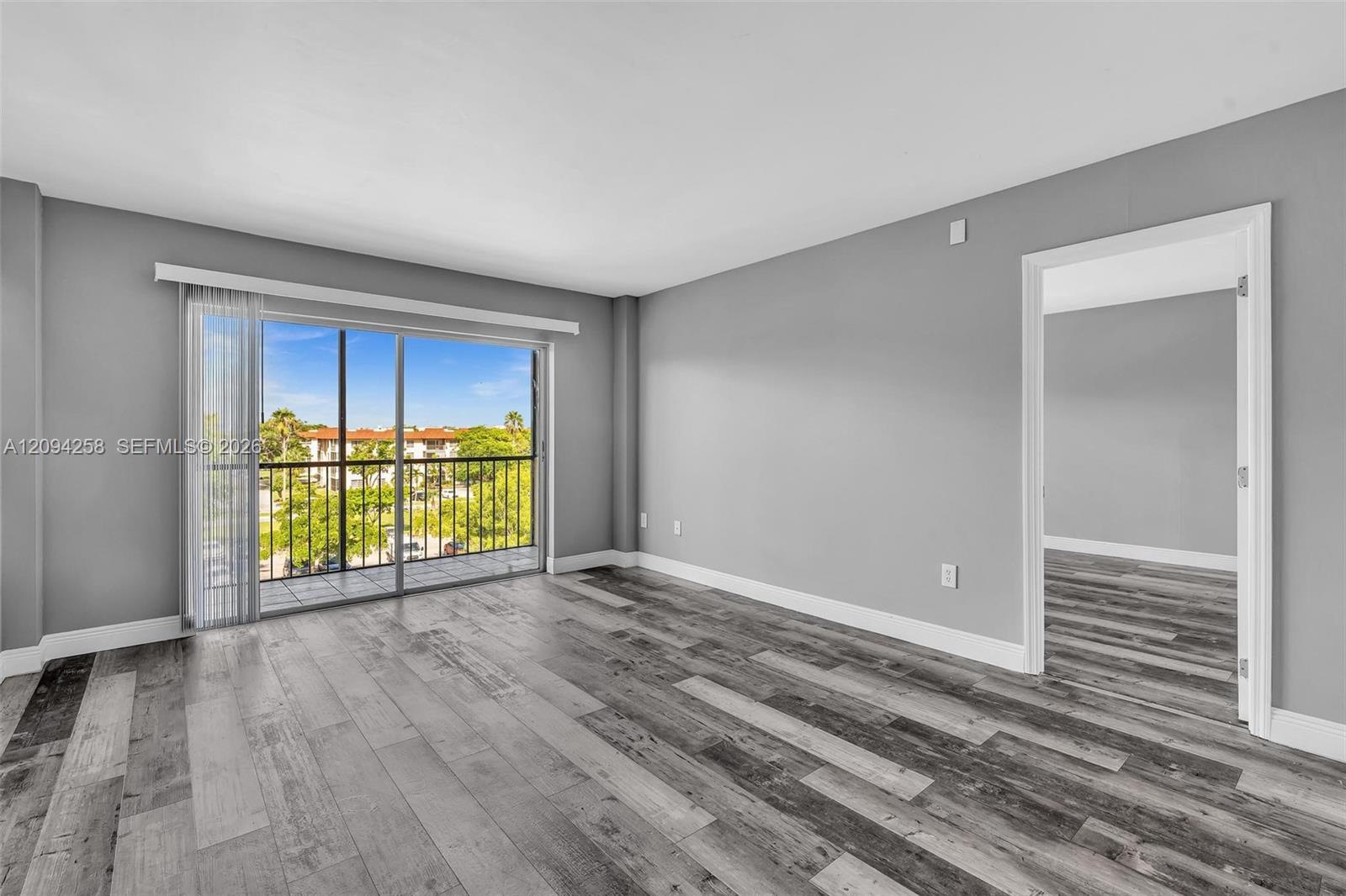 4158 Inverrary Dr # 503, Lauderhill FL 33319 photo 4