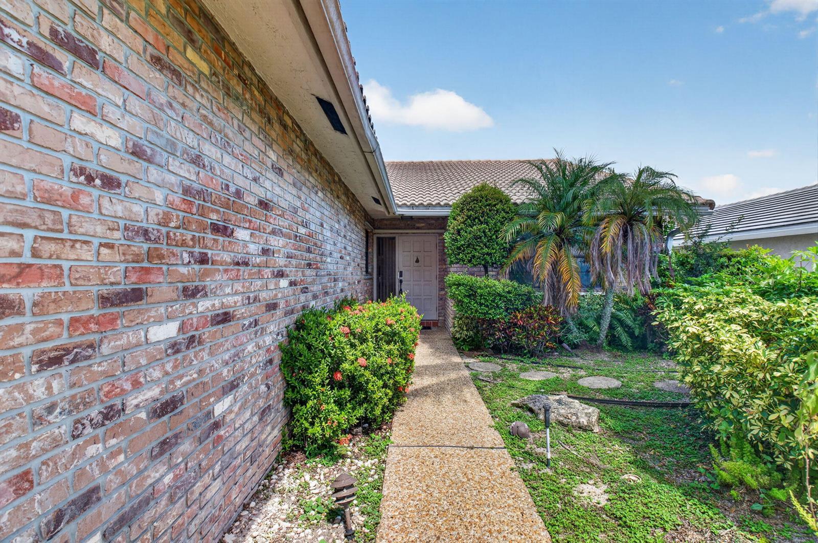 7523 Silver Woods Court, Boca Raton FL 33433 photo 4