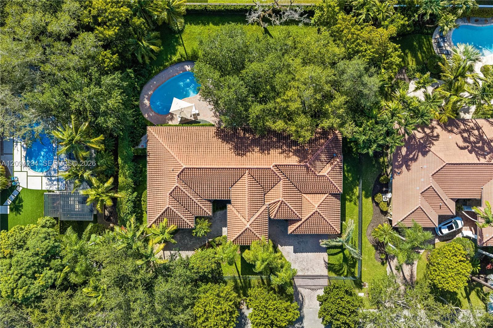 9504 SW 89th Pl, Miami FL 33176 photo 2