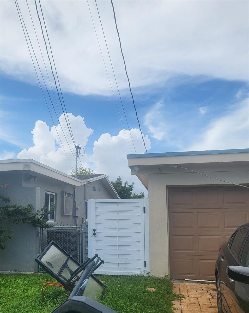6765 ROSE Drive, Miramar FL 33023 photo 3