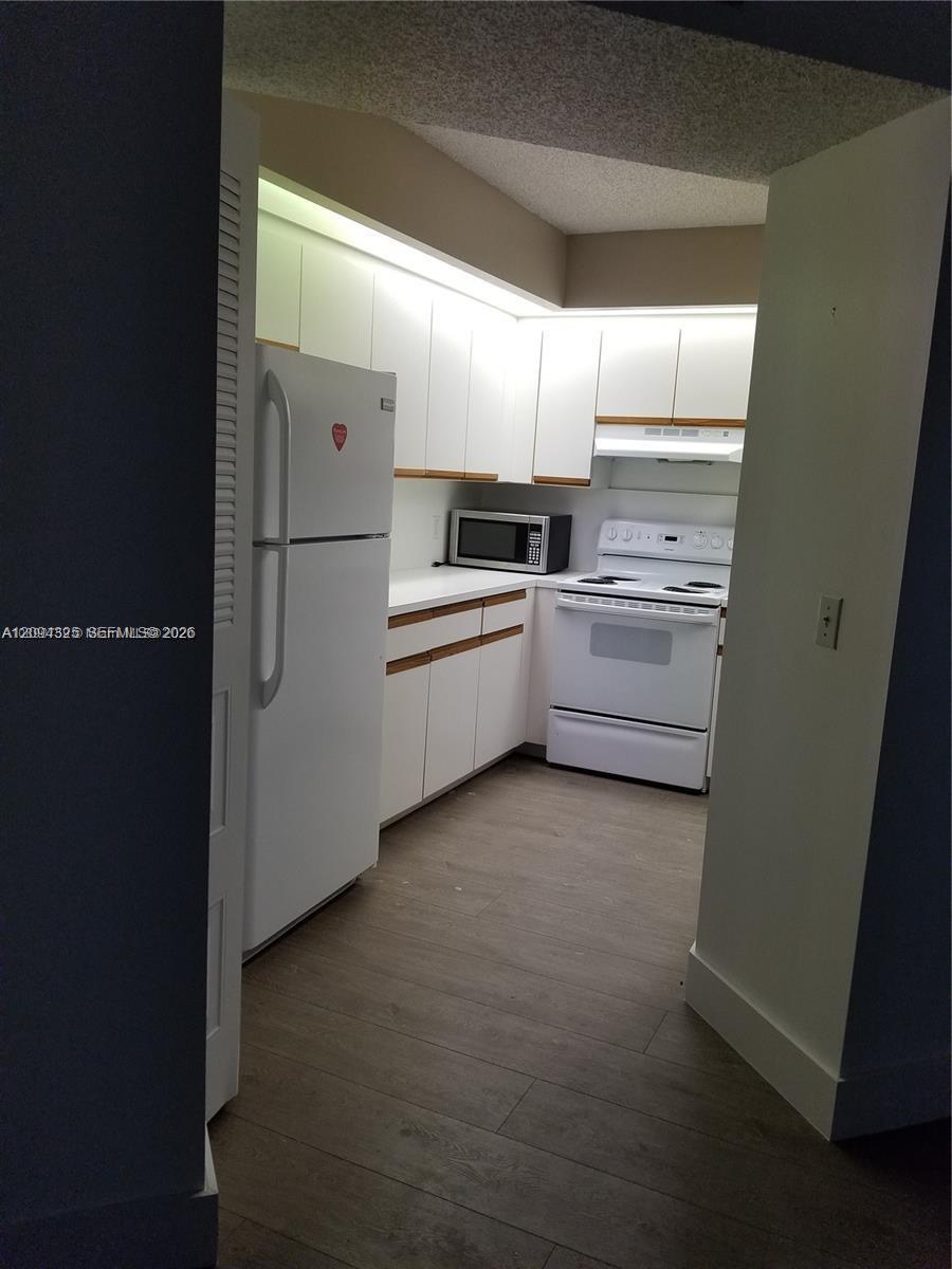 1000 SW 128th Ter # 303V, Pembroke Pines FL 33027 photo 4