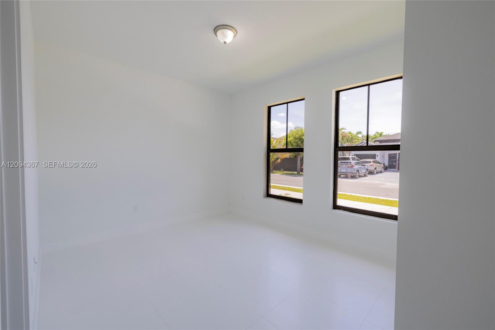 2045 SW 155th Ave, Miami FL 33185 photo 3