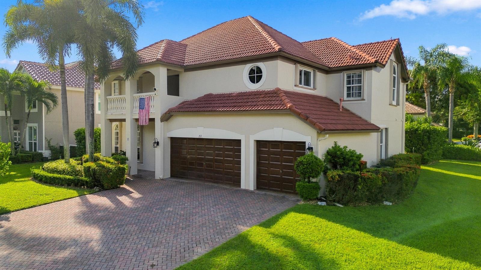 217 LONE PINE Drive, Palm Beach Gardens FL 33410 photo 3