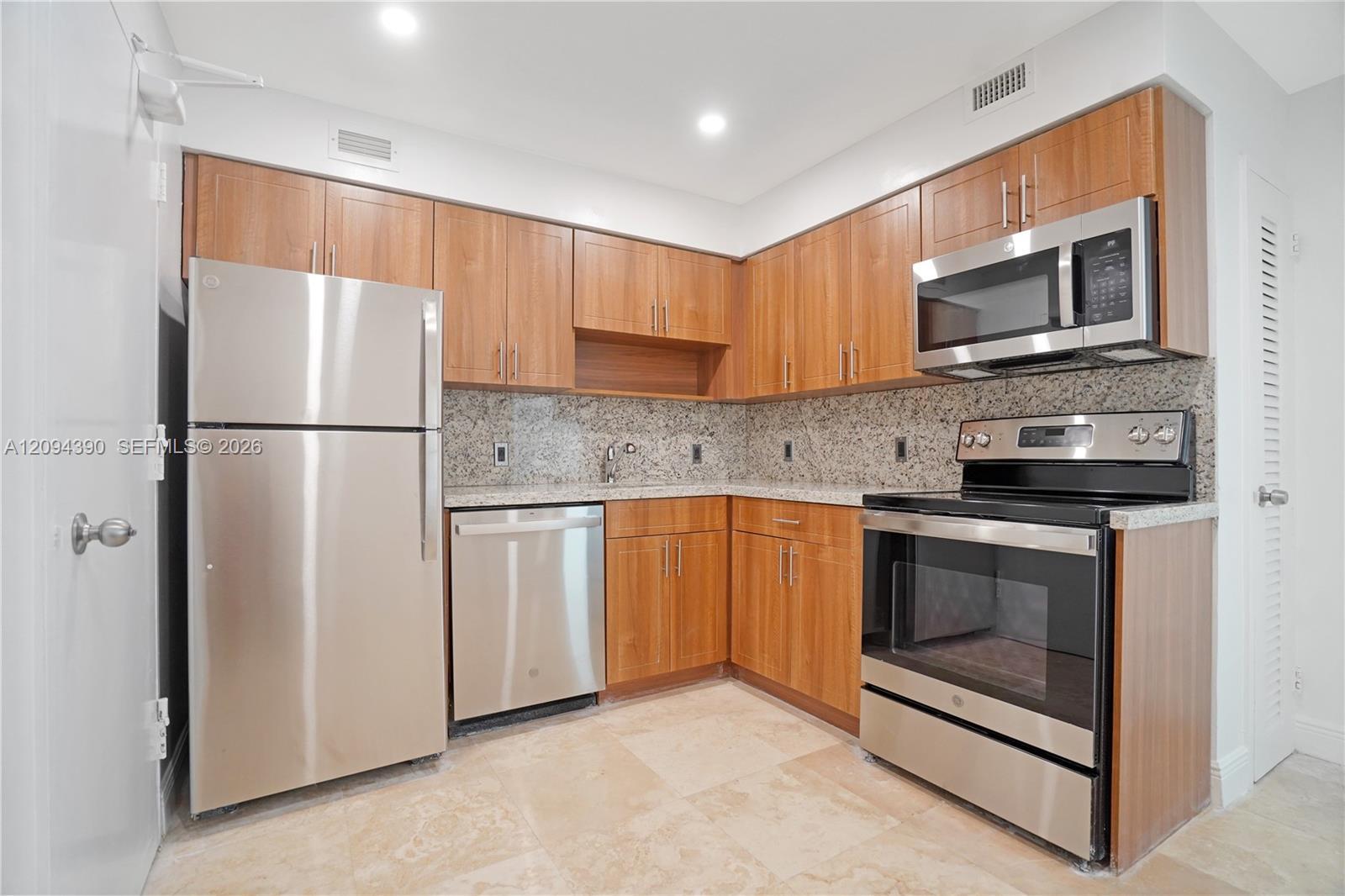 5101 Collins Ave # 11J, Miami Beach FL 33140 photo 3