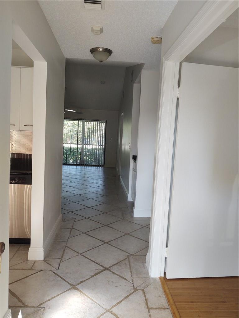 5200 E CLUB Circle # 205, Boca Raton FL 33487 photo 2