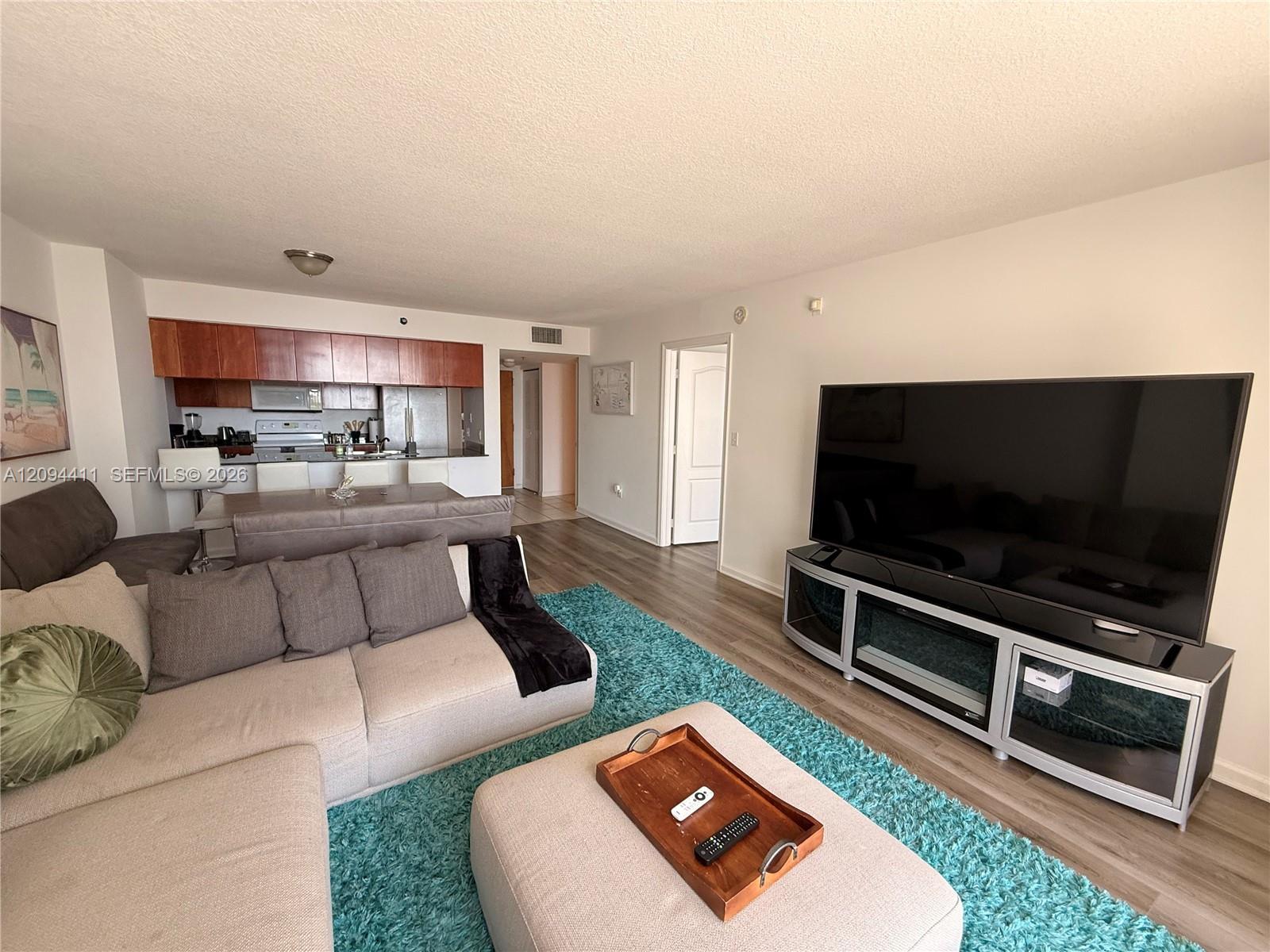 1200 Brickell Bay Dr # 3621, Miami FL 33131 photo 2