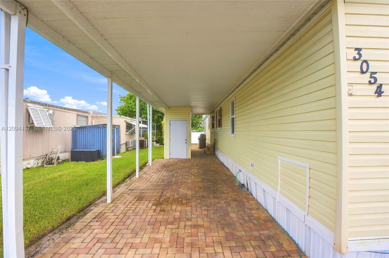 3054 Lakeshore Dr, Dania Beach FL 33312 photo 3