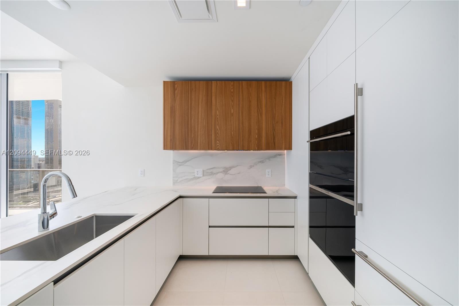 1400 Biscayne Blvd # 2502, Miami FL 33132 photo 5
