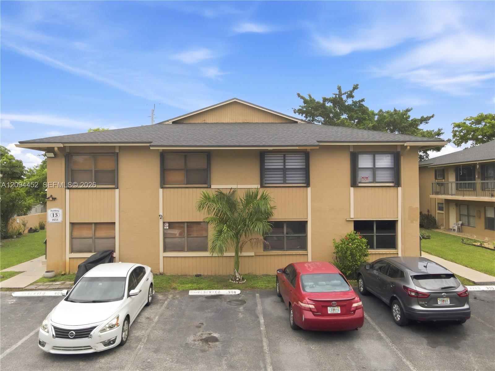 2655 W 67th Pl # 13, Hialeah FL 33016 photo 2