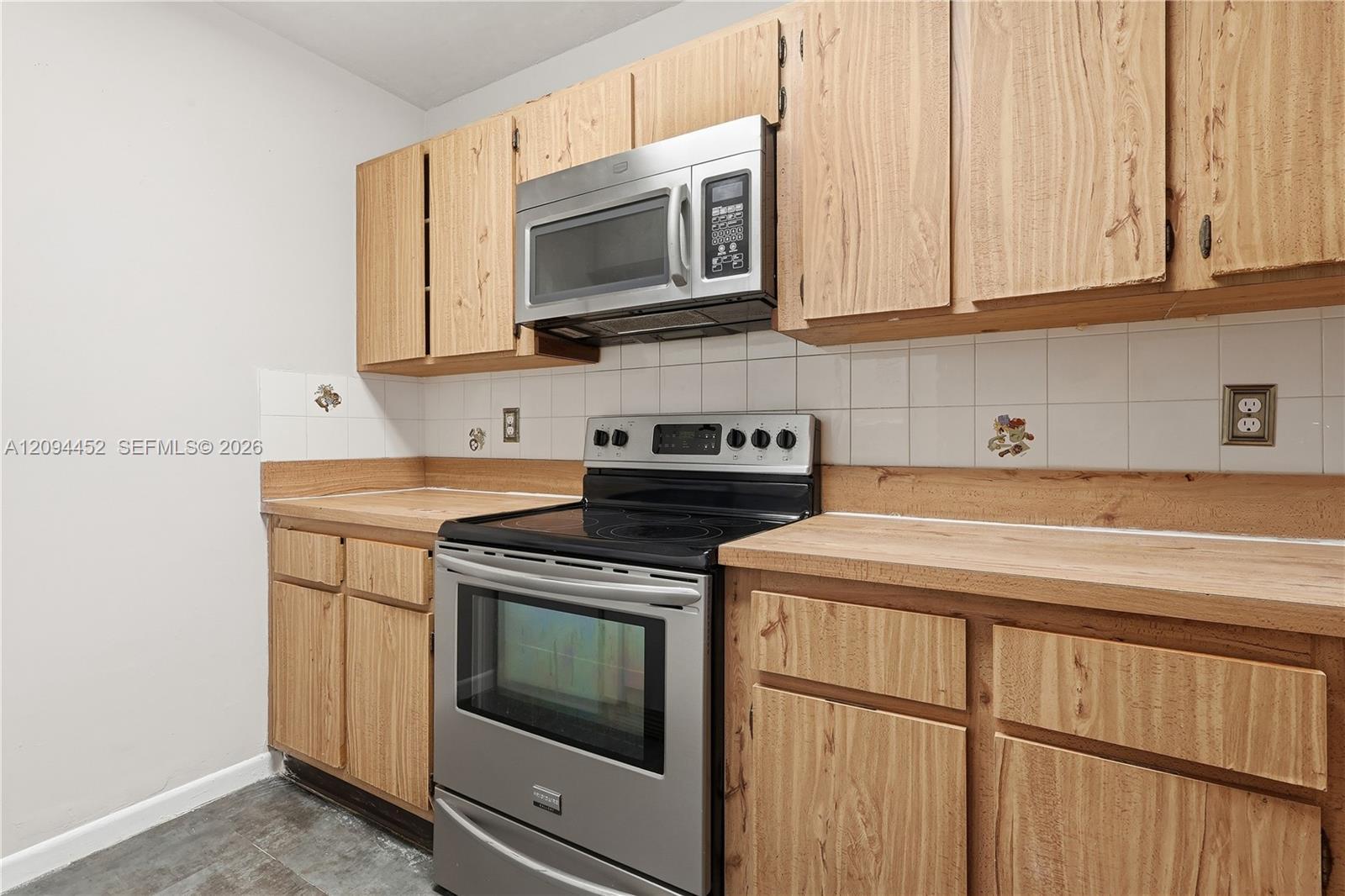 2655 W 67th Pl # 13, Hialeah FL 33016 photo 5