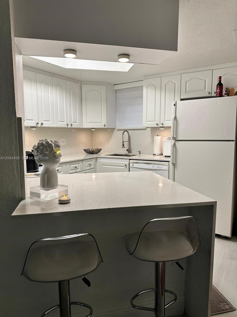 8323 Lake Dr # 102, Doral FL 33166 photo 3