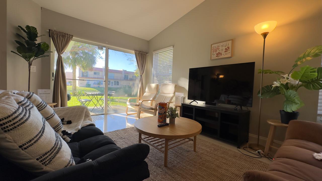 5811 NW 57th Avenue, Tamarac FL 33319 photo 5