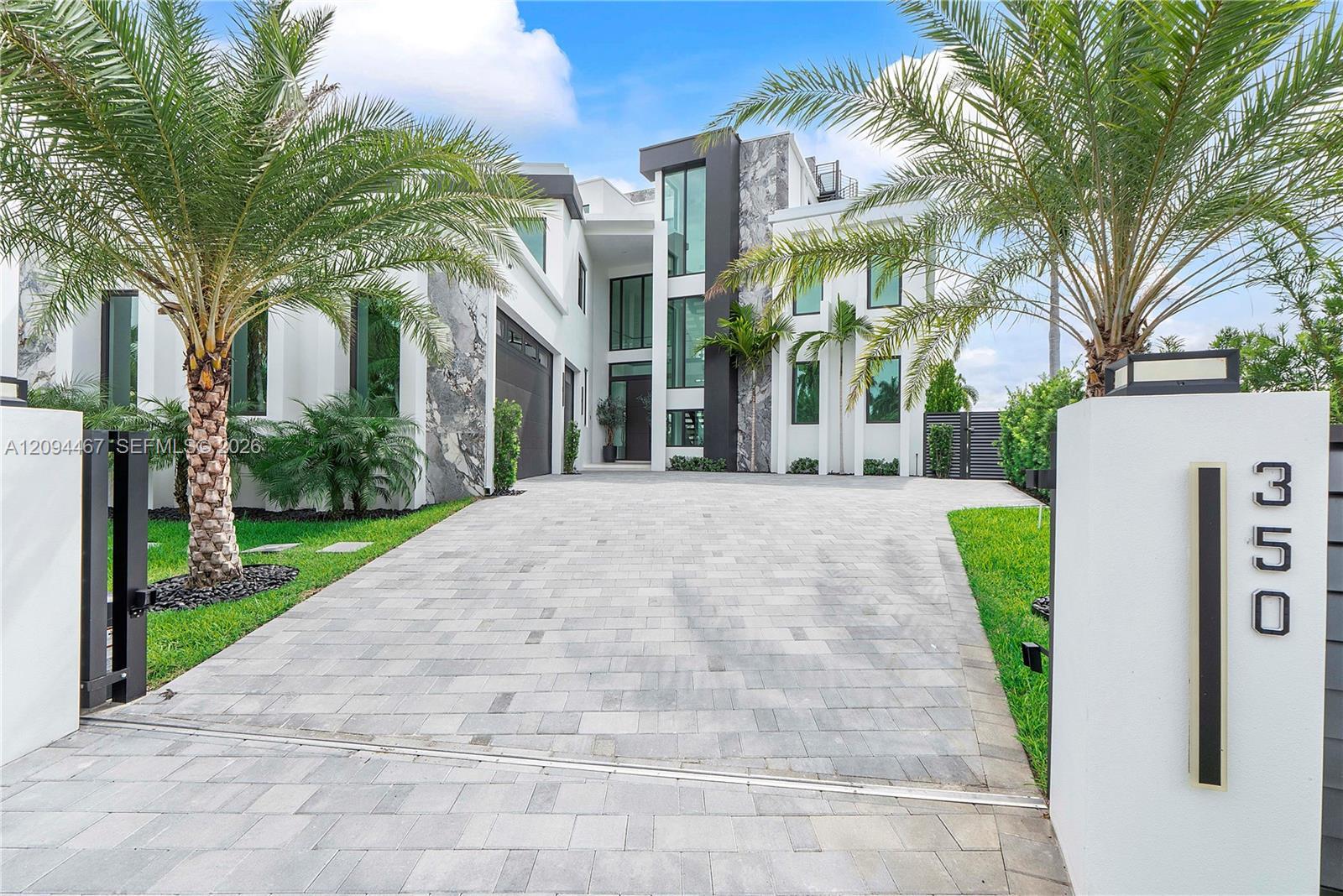 350 Circle Dr, Pompano Beach FL 33062 photo 3