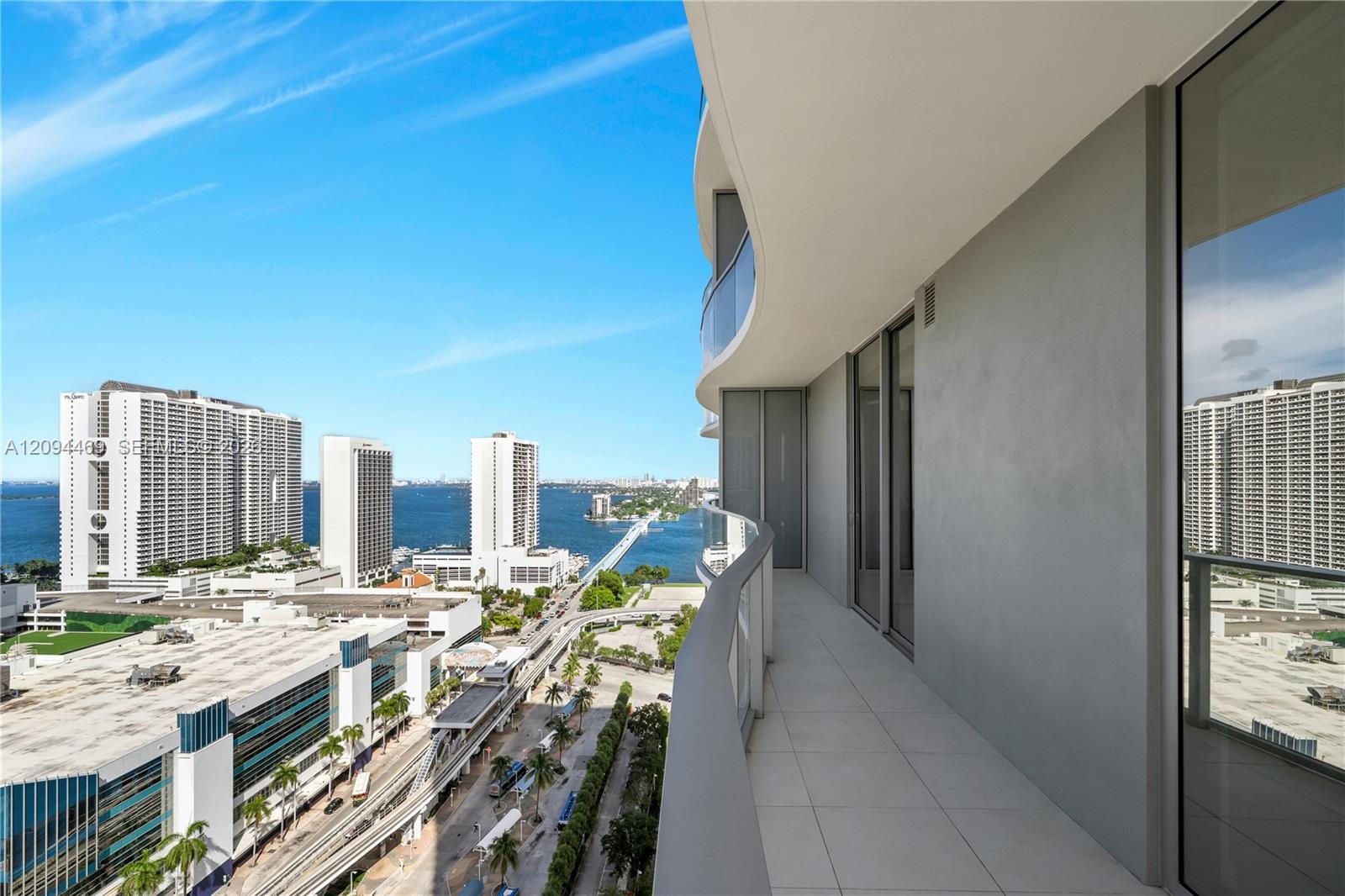 1400 Biscayne Blvd # 2107, Miami FL 33132 photo 4