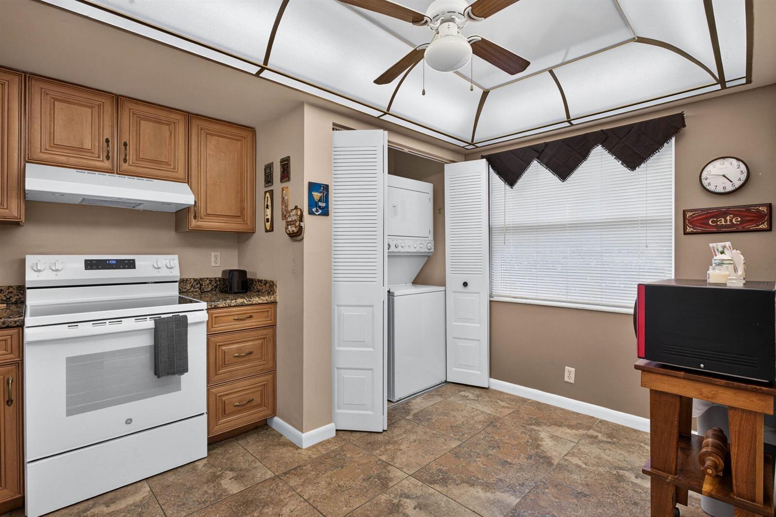7640 NW 18TH Street # 105, Margate FL 33063 photo 3