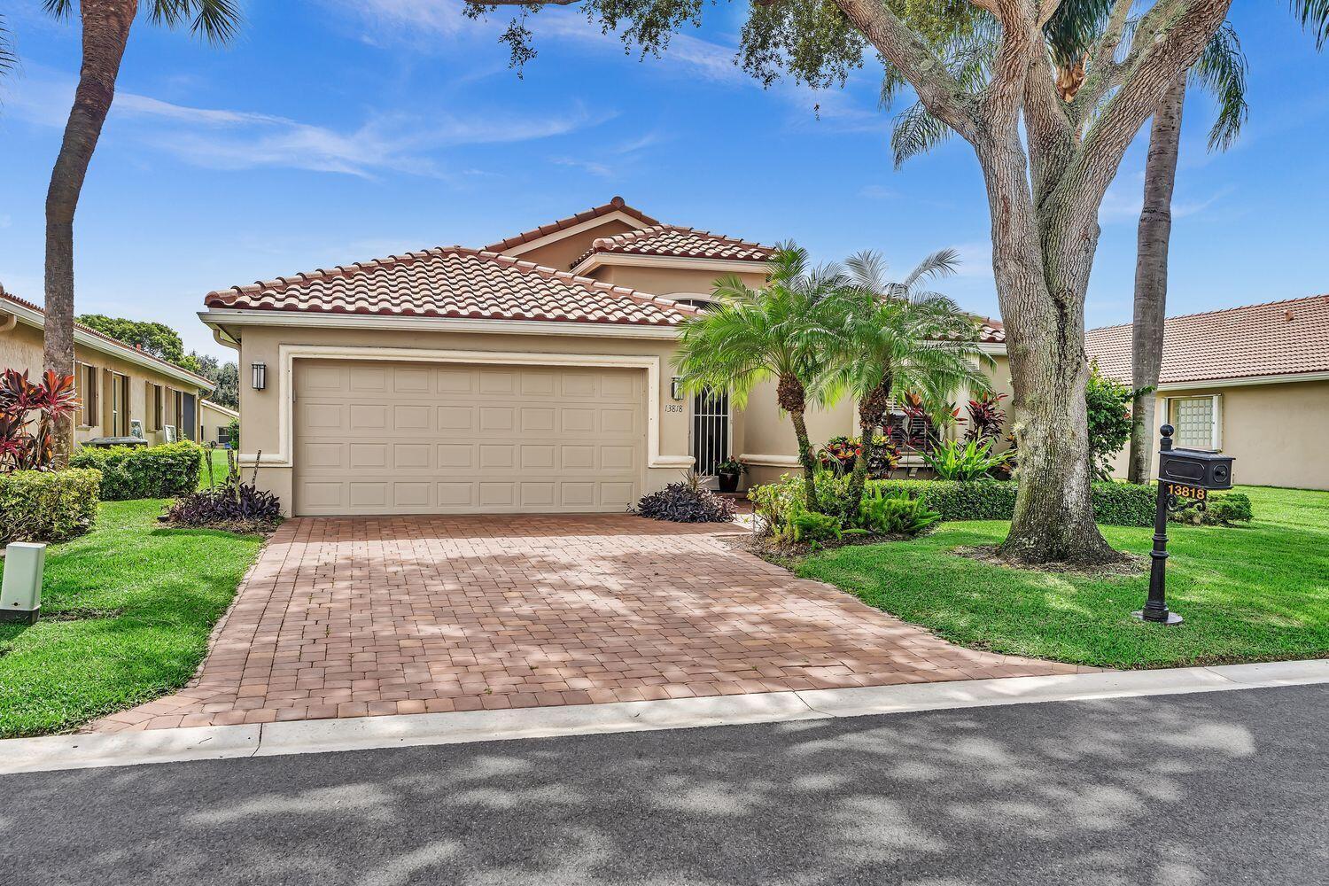 13818 Via Nidia, Delray Beach FL 33446 photo 2