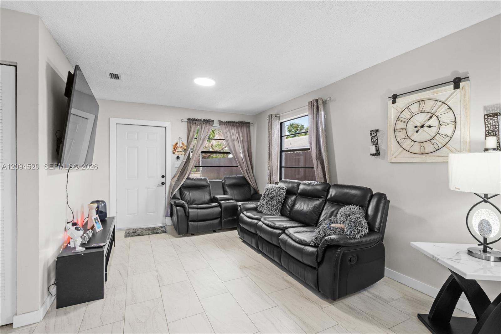 2934 NW 94th St # 2934, Miami FL 33147 photo 4