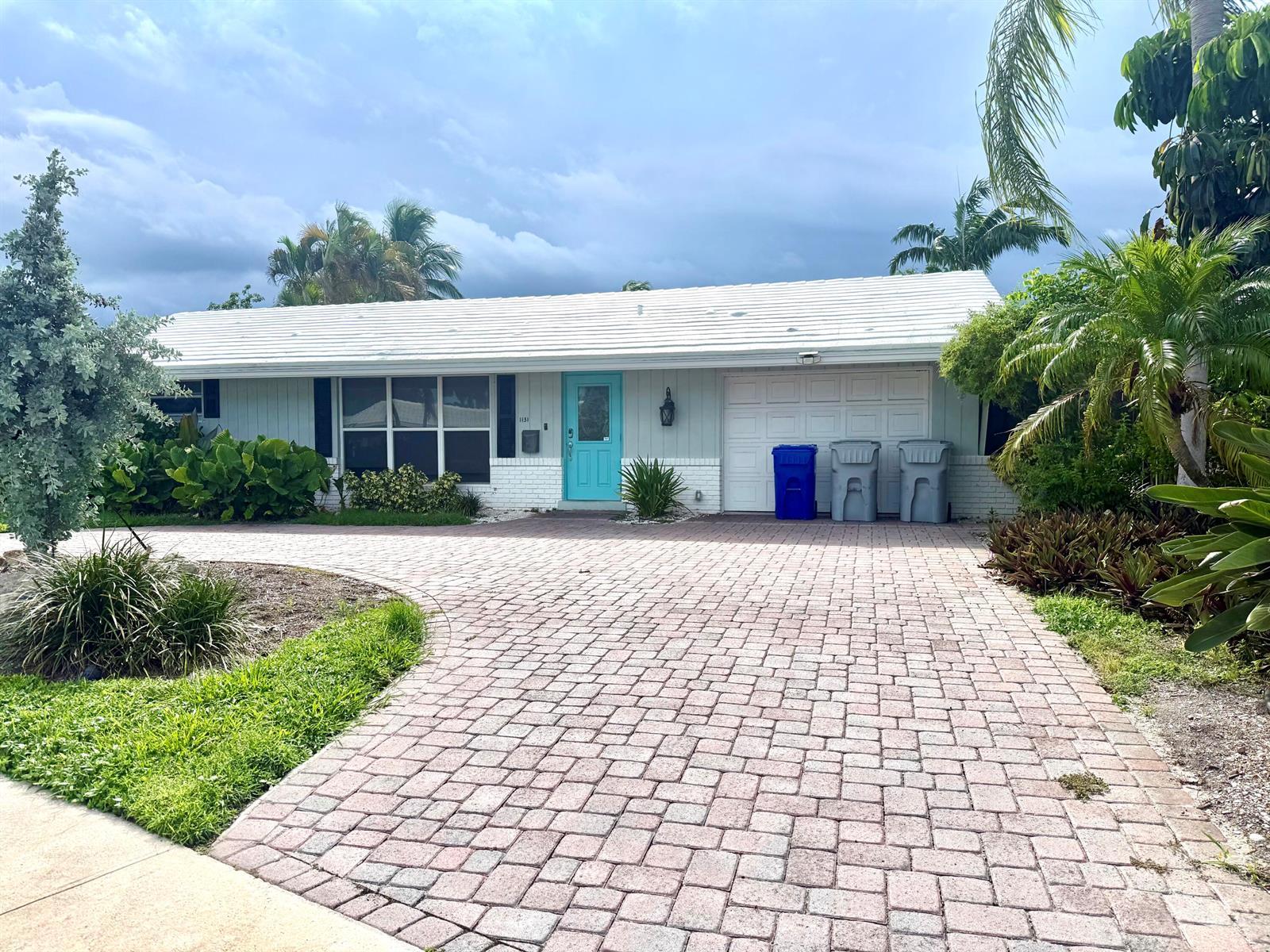 1131 NE 27TH Avenue, Pompano Beach FL 33062 photo 2