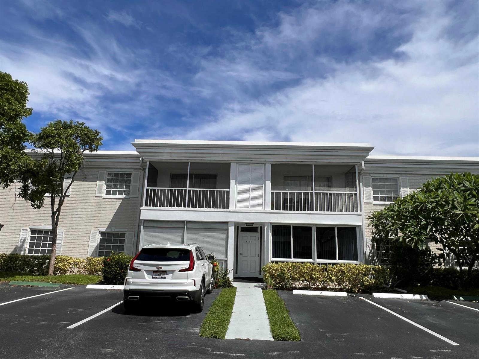 6421 BAY CLUB Drive # 3, Fort Lauderdale FL 33308 photo 2