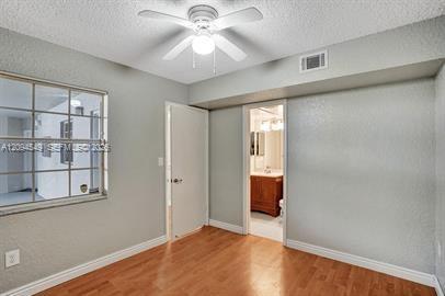 2871 N Oakland Forest Dr # 210, Oakland Park FL 33309 photo 4