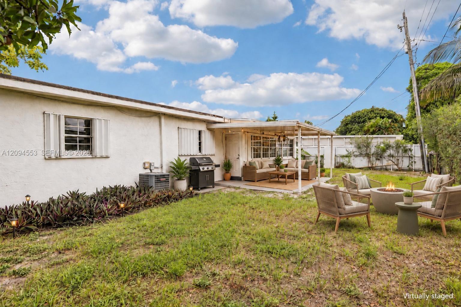 571 NE 172nd St, North Miami Beach FL 33162 photo 5