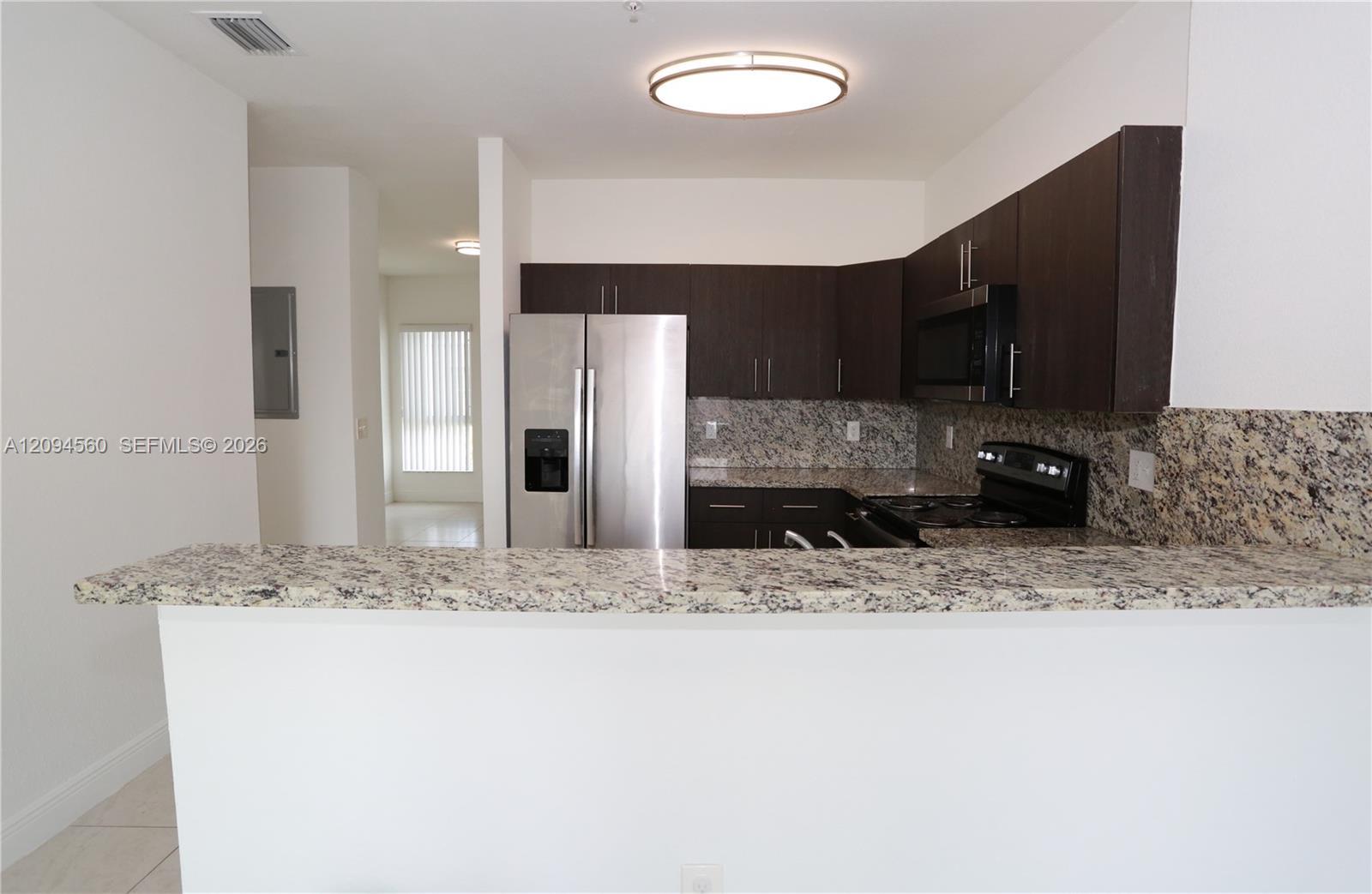6171 NW 182nd Ln # 305, Hialeah FL 33015 photo 5
