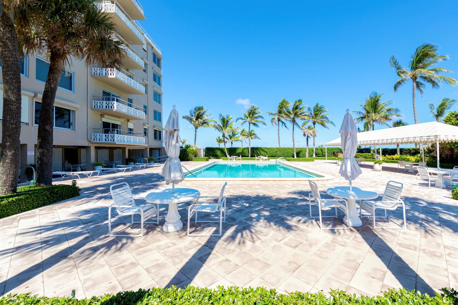 139 Sunrise Avenue # 102, Palm Beach FL 33480 photo 4