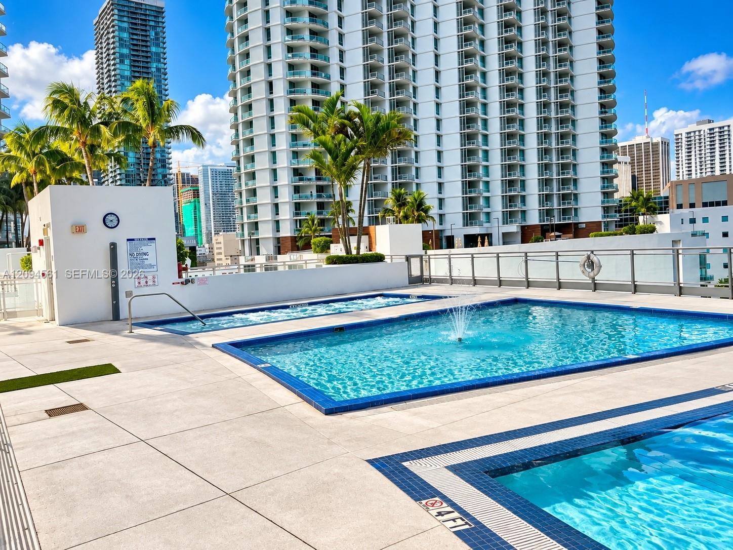 92 SW 3rd St # 1603, Miami FL 33130 photo 5