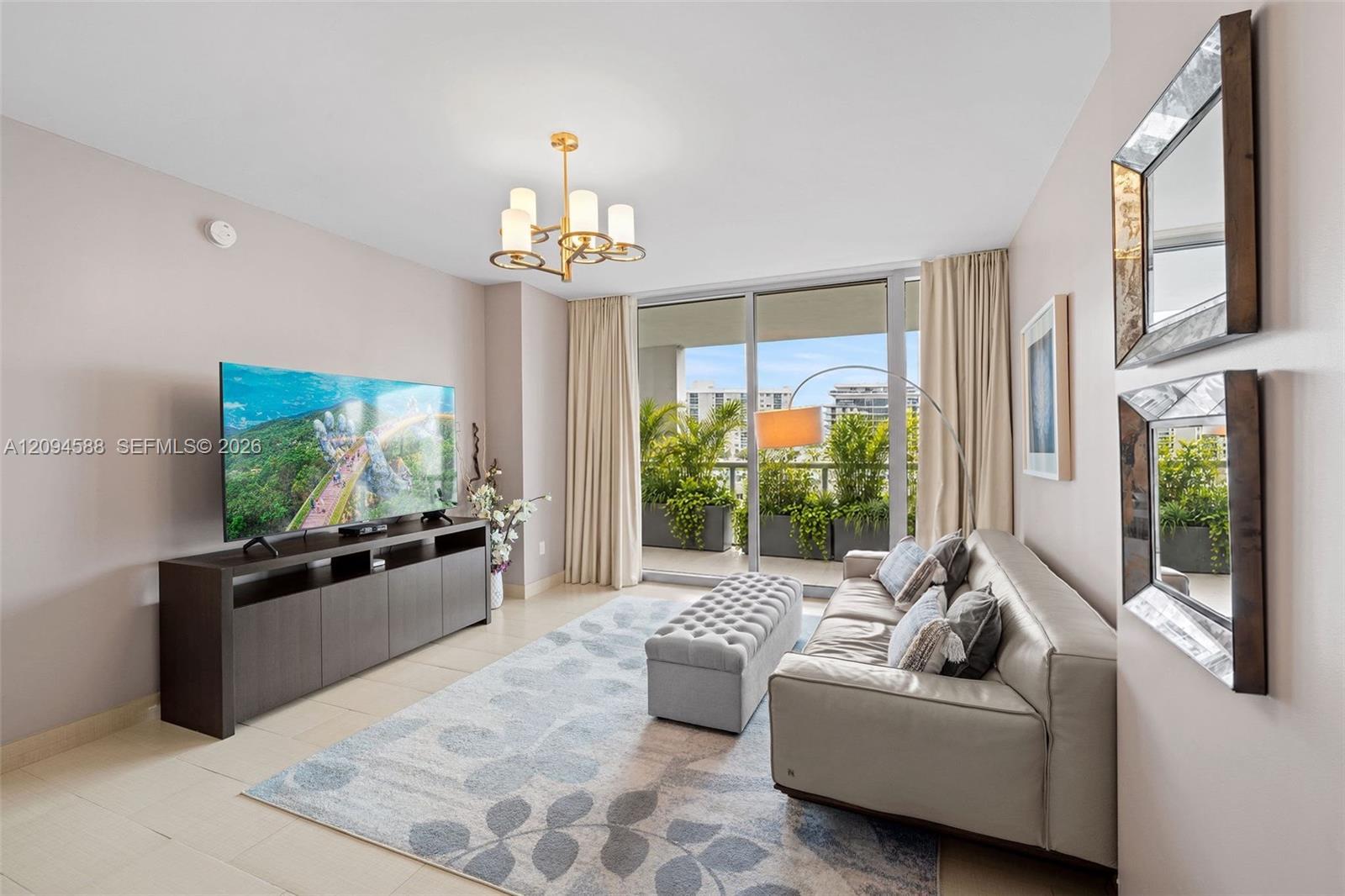 6799 Collins Ave # 606, Miami Beach FL 33141
