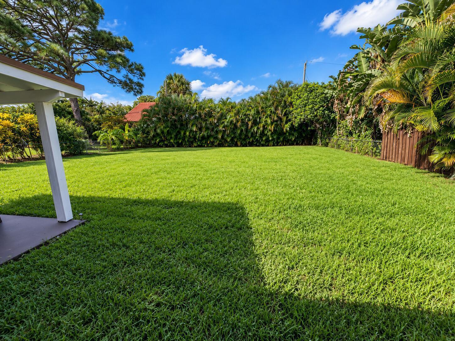 255 NW 6TH Street, Boca Raton FL 33432 photo 2